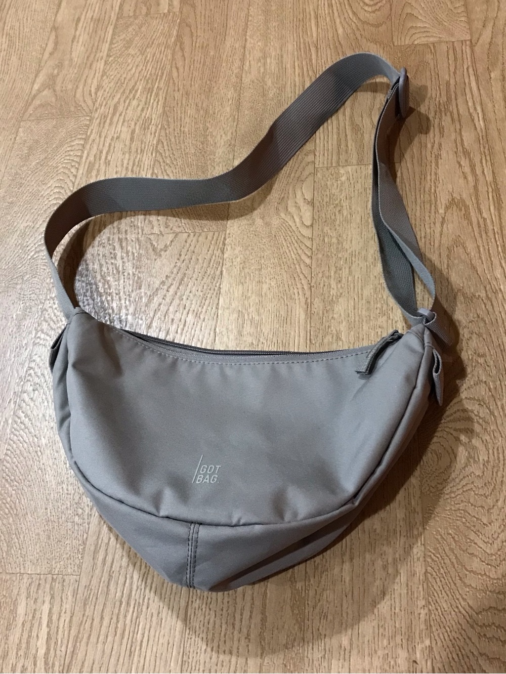 GOT BAG Moon Bag Crescent Crossbody Bag Water Resistant adjustable strap